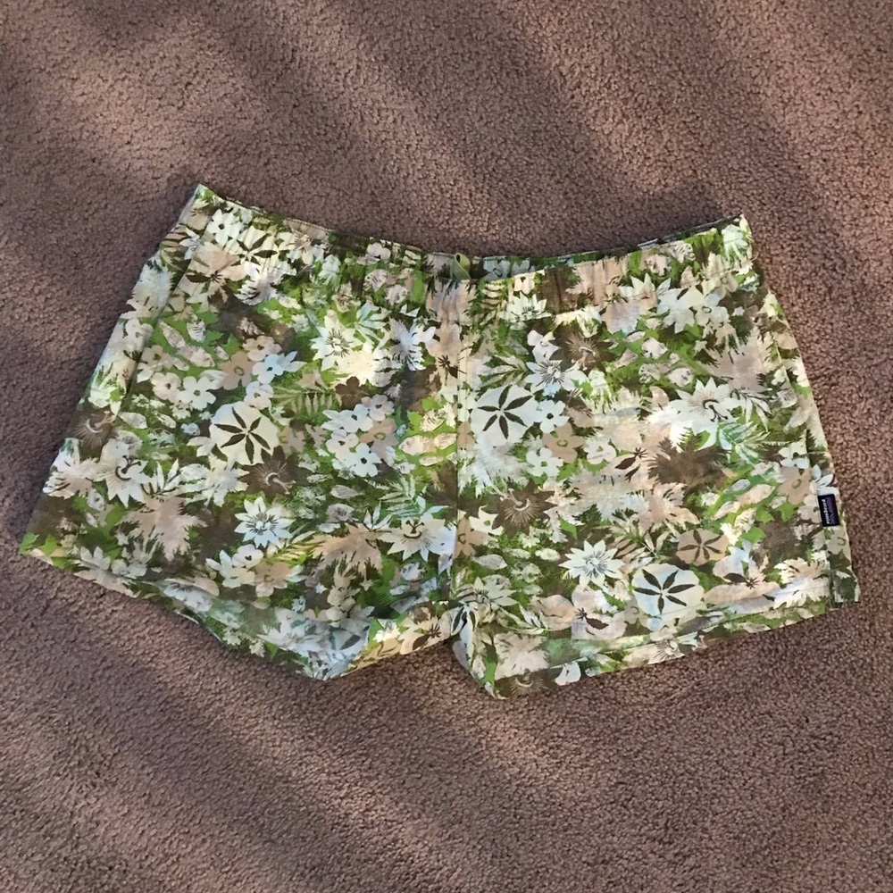 Woman’s XL Patagonia shorts